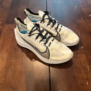 Nike Zoom Gravity